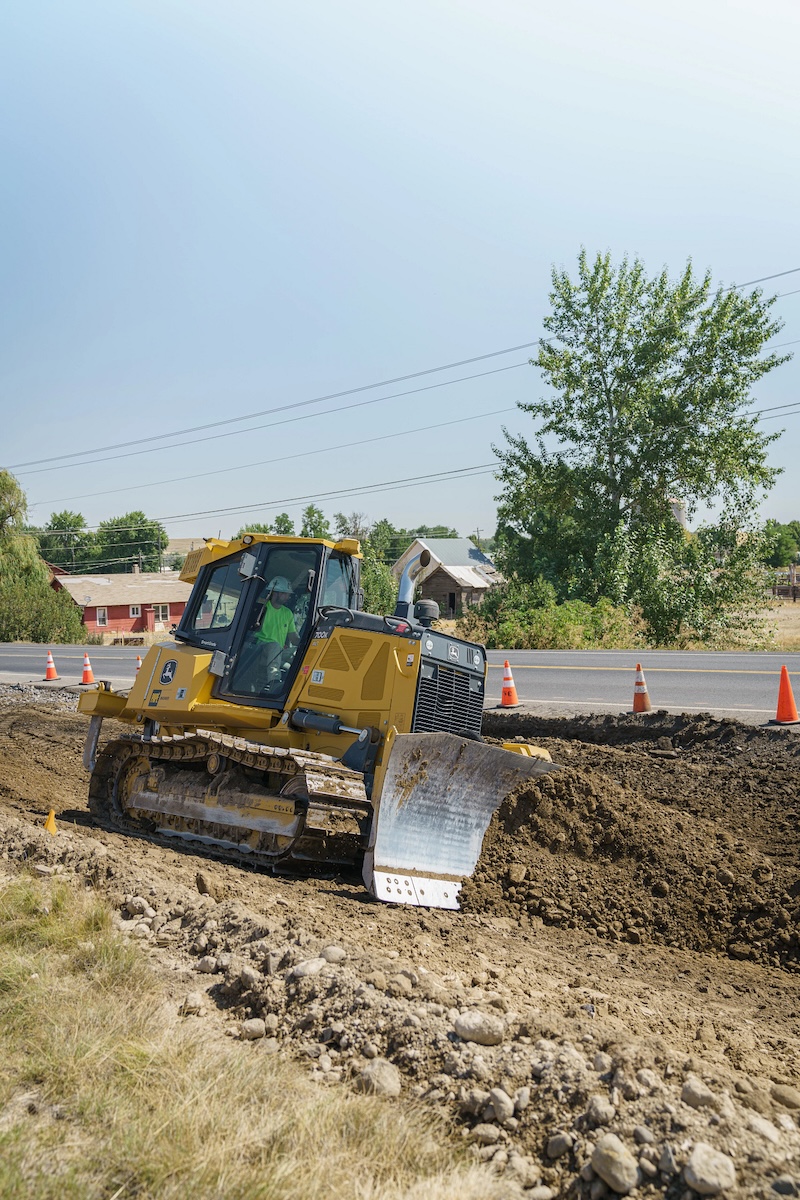 Topcon 3D machine control on construction equipment in the field Topcon 3D machine control on construction equipment in the field